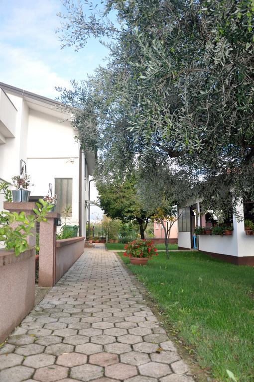 Franko Apartmani Замбратия Екстериор снимка