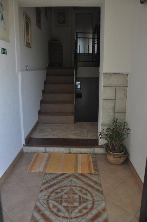 Franko Apartmani Замбратия Екстериор снимка