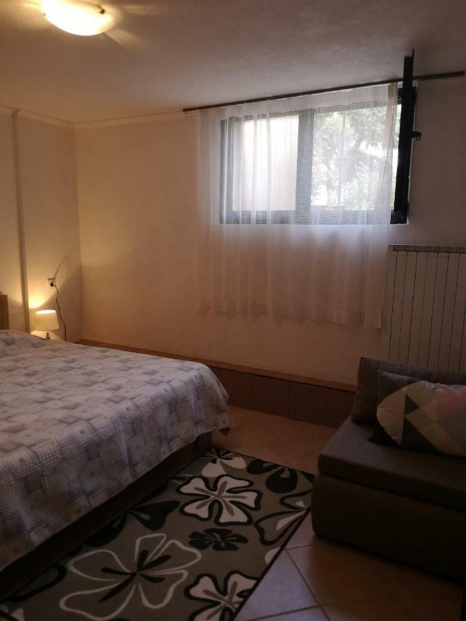 Franko Apartmani Замбратия Екстериор снимка